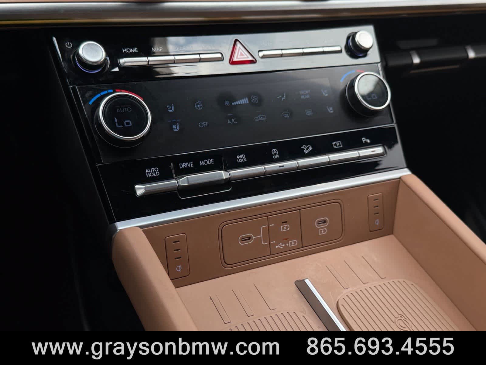 Used 2026 Hyundai Santa Fe Calligraphy AWD/4WD image 31