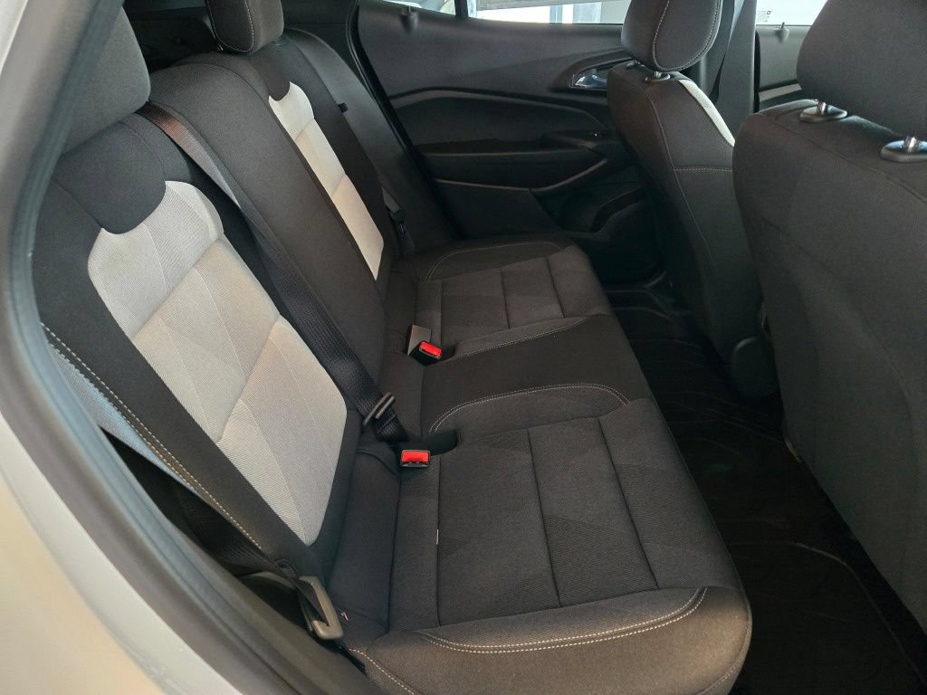 New 2026 Chevrolet Trax RS w/ Driver Confidence Package FWD image 10