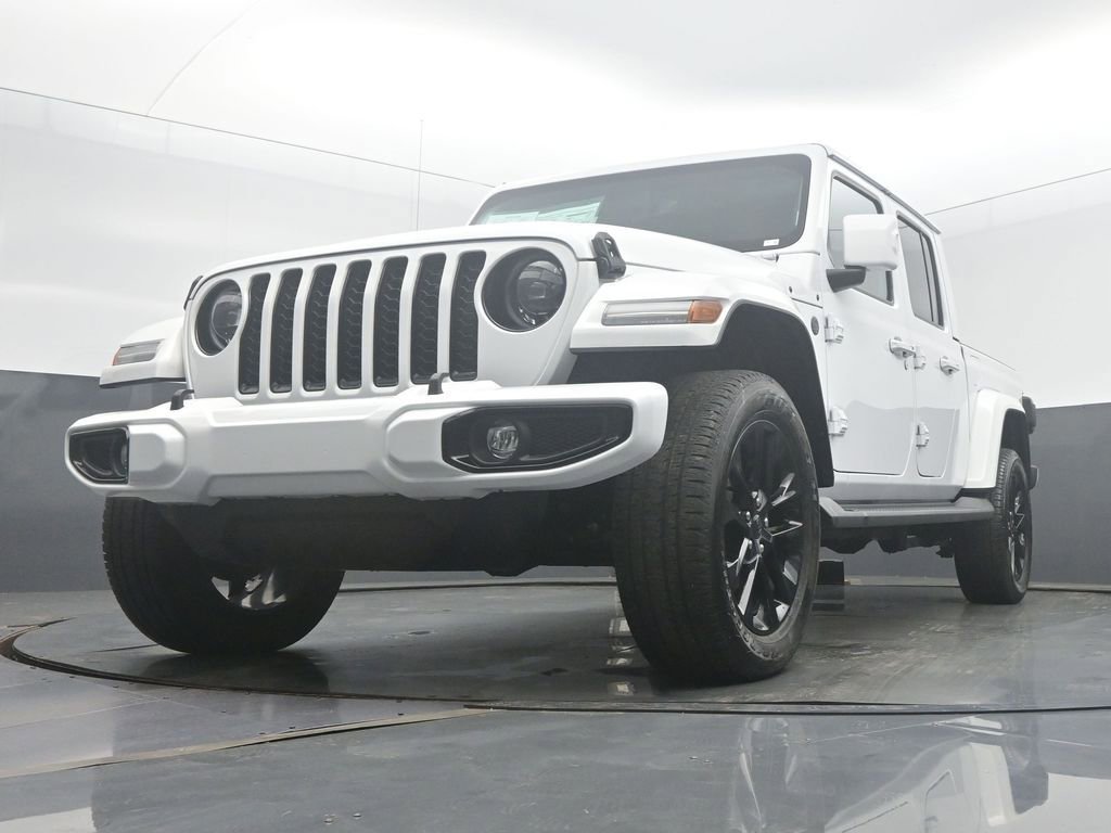 Used 2023 Jeep Gladiator Overland image 44
