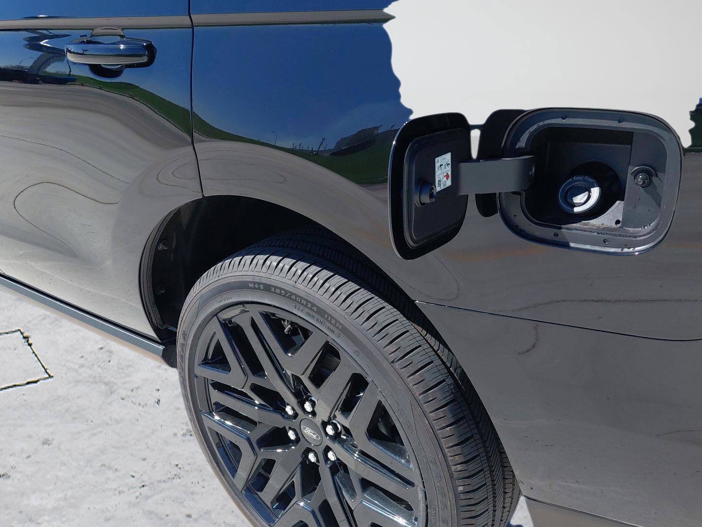 New 2026 Ford Expedition Platinum AWD/4WD image 29