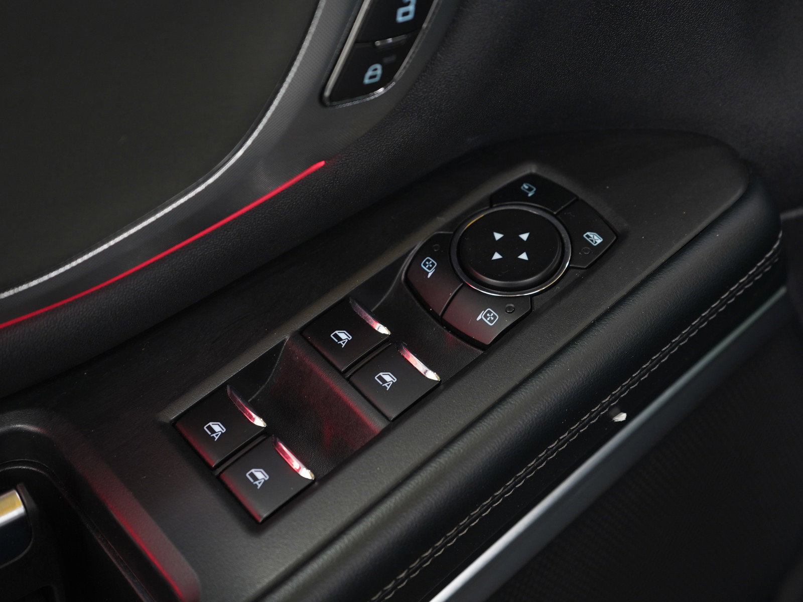 Used 2025 Ford Expedition Platinum AWD/4WD image 27