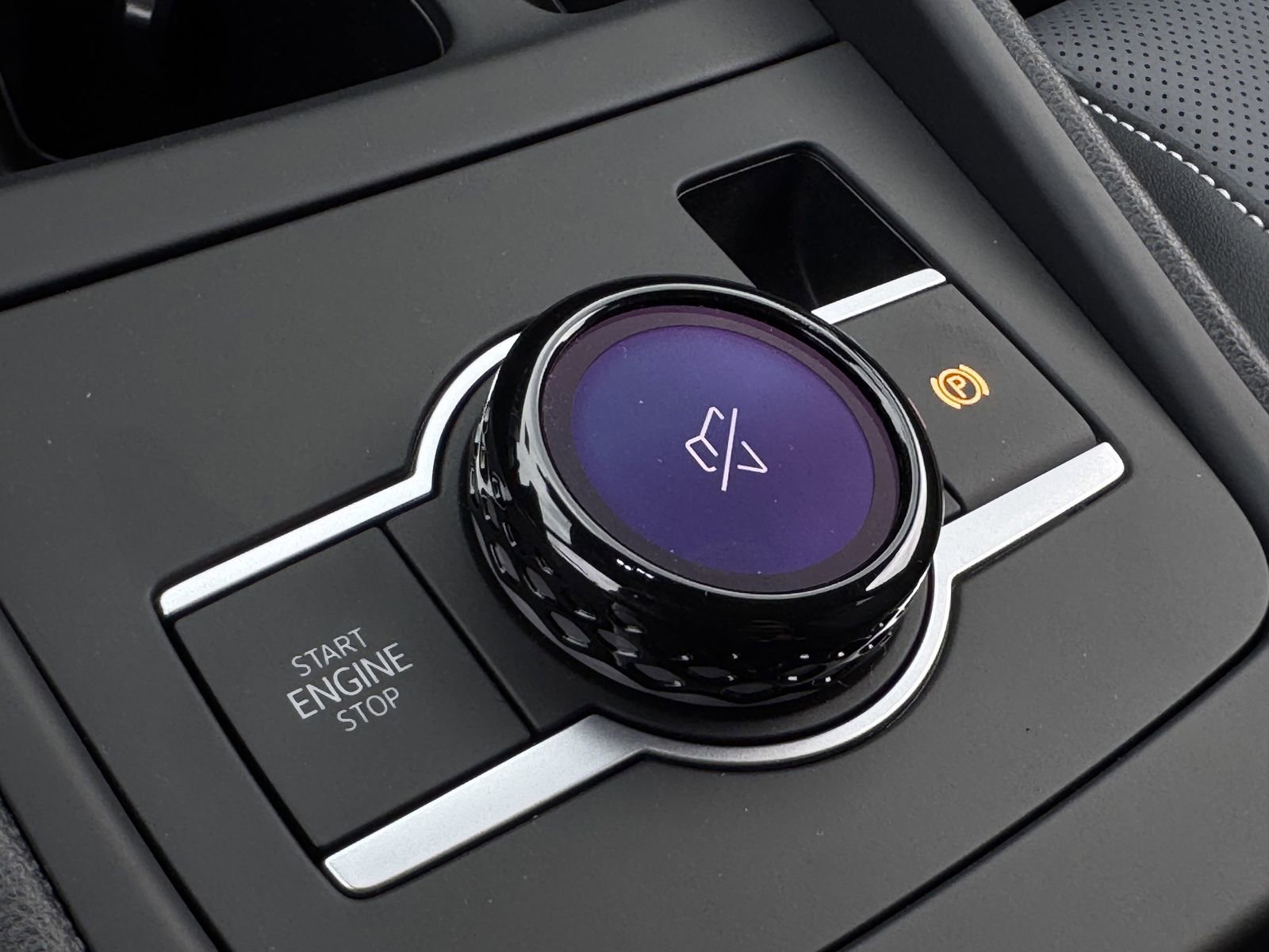 New 2026 Volkswagen Tiguan SE R-Line image 21