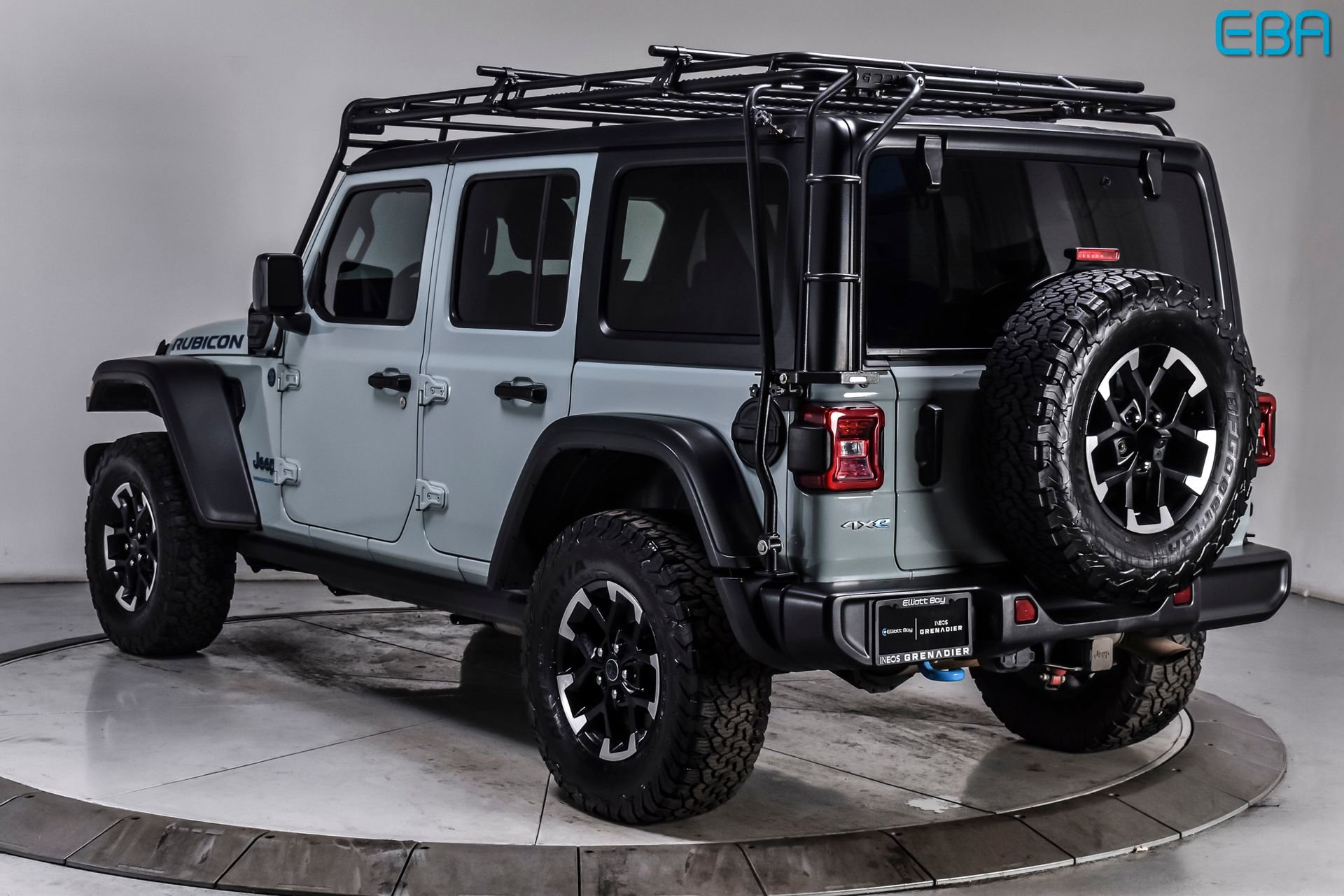 Used 2024 Jeep Wrangler Unlimited Rubicon 4xe w/ Technology Group image 4