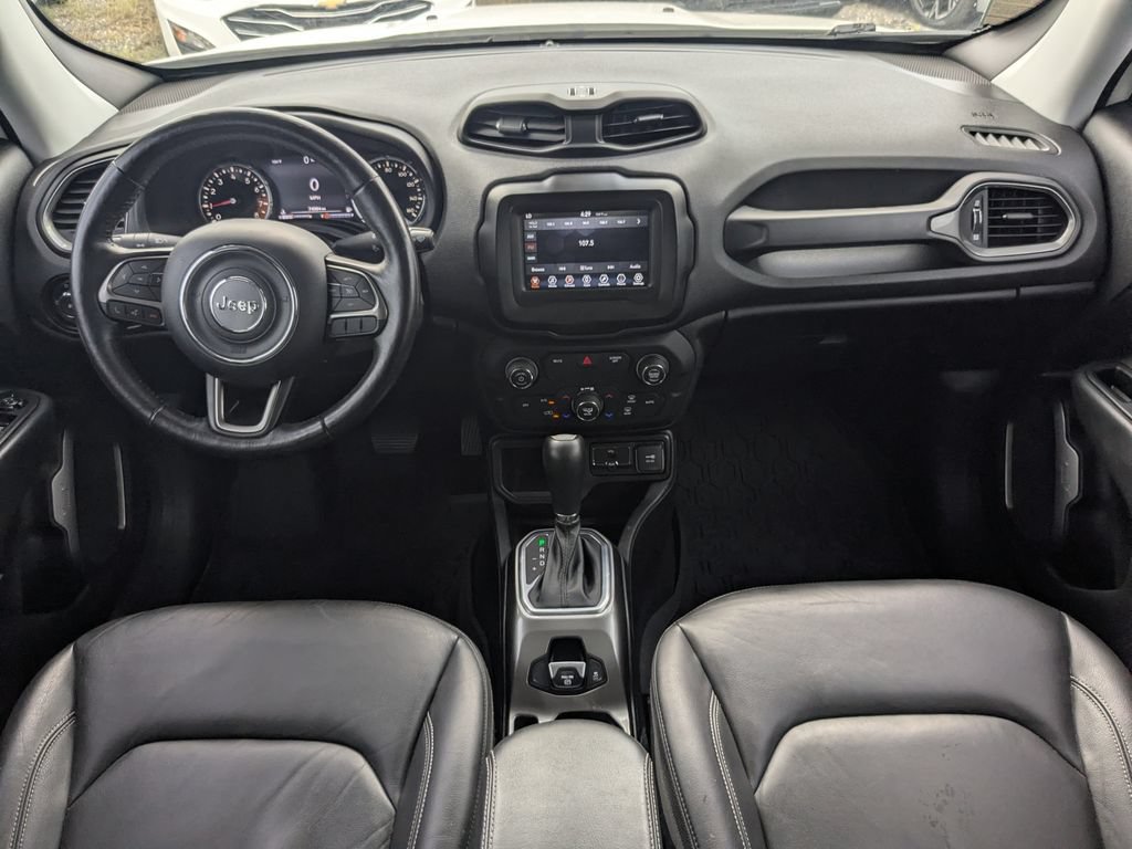 Used 2018 Jeep Renegade Limited FWD image 18