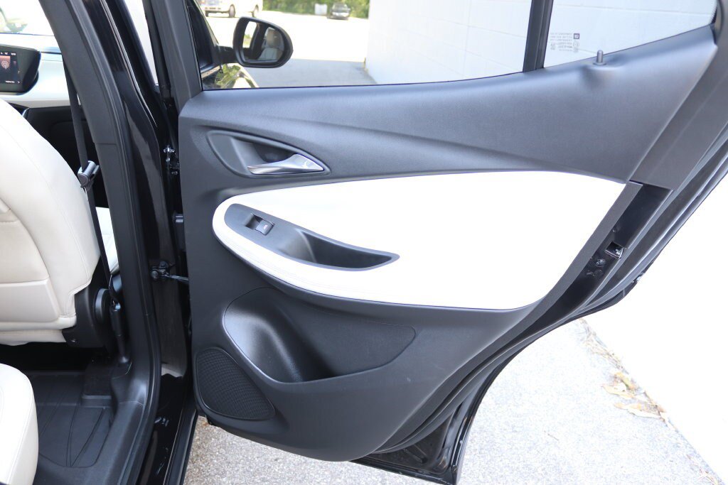 Used 2024 Buick Encore GX Preferred w/ Comfort Package FWD image 12