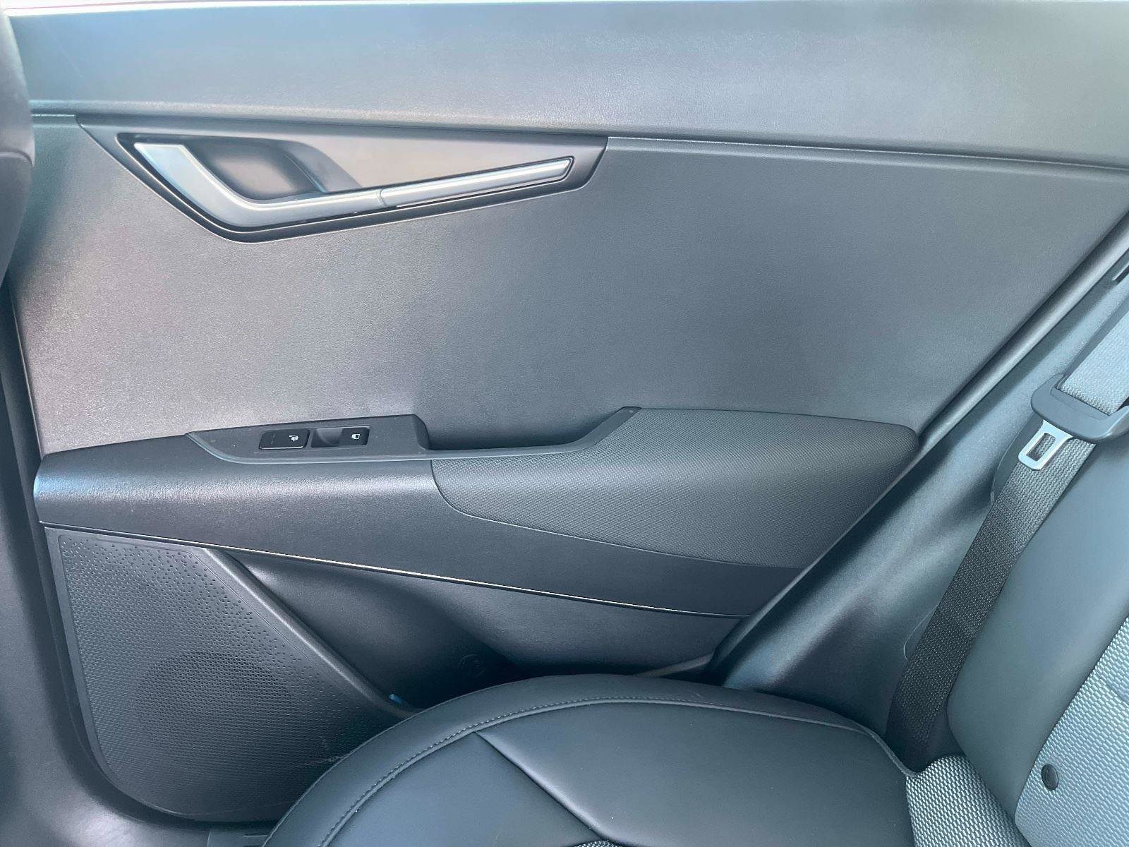 Used 2025 Kia Niro Wind w/ Wind Preserve Package image 15