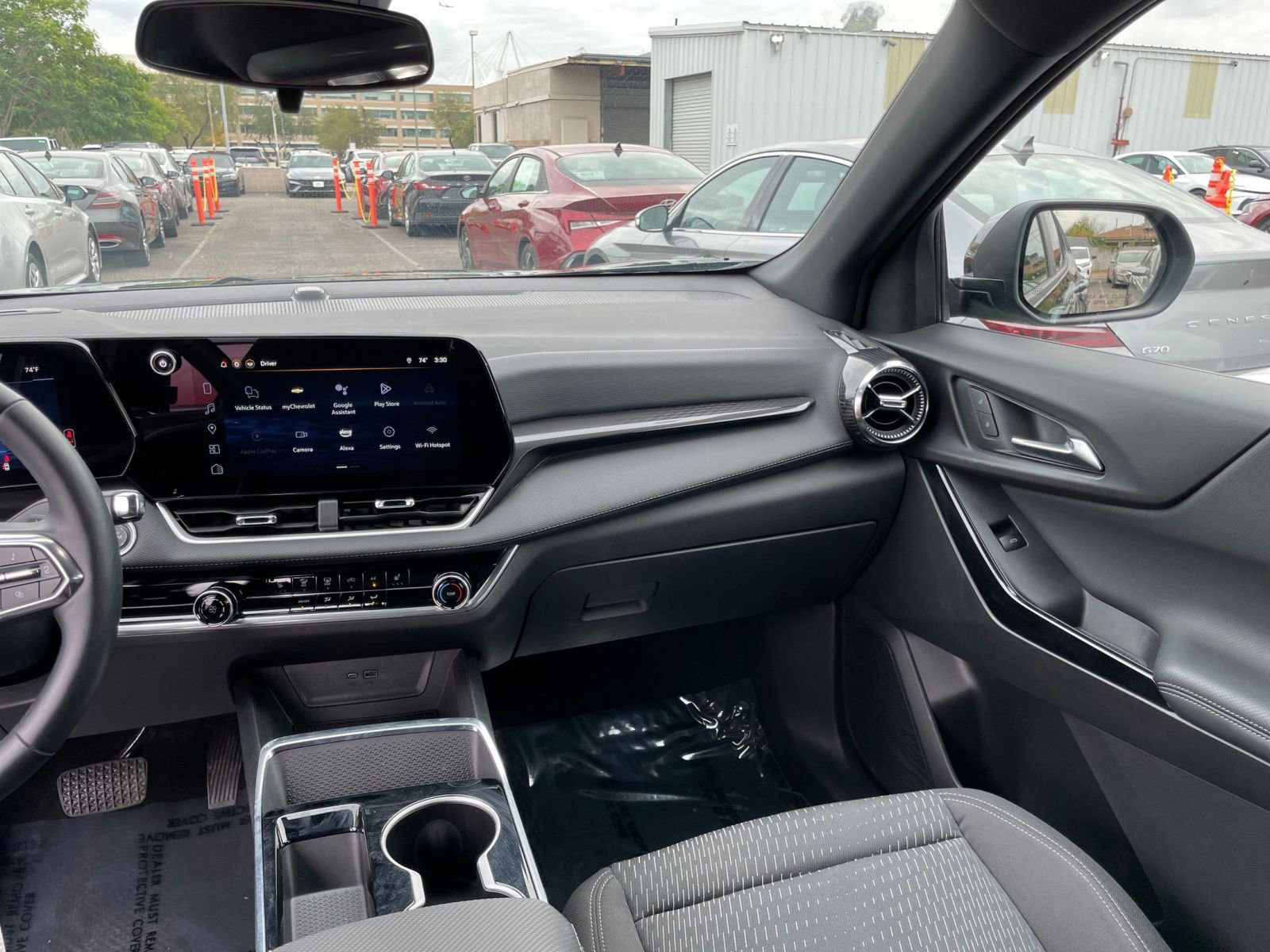 Used 2025 Chevrolet Equinox LT image 34