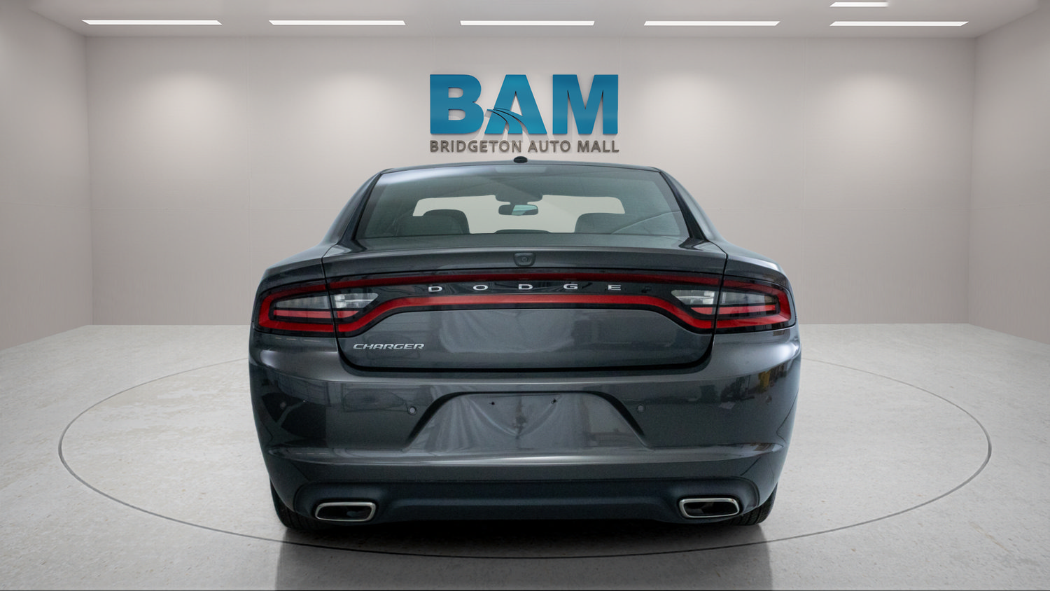 Used 2021 Dodge Charger SXT w/ Leather Interior Group RWD image 6