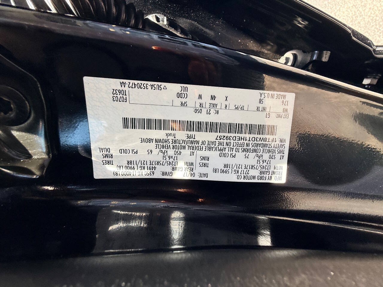Used 2017 Ford F350 Lariat w/ Lariat Ultimate Package AWD/4WD image 42