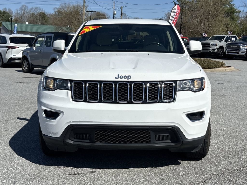 Used 2021 Jeep Grand Cherokee Laredo image 5
