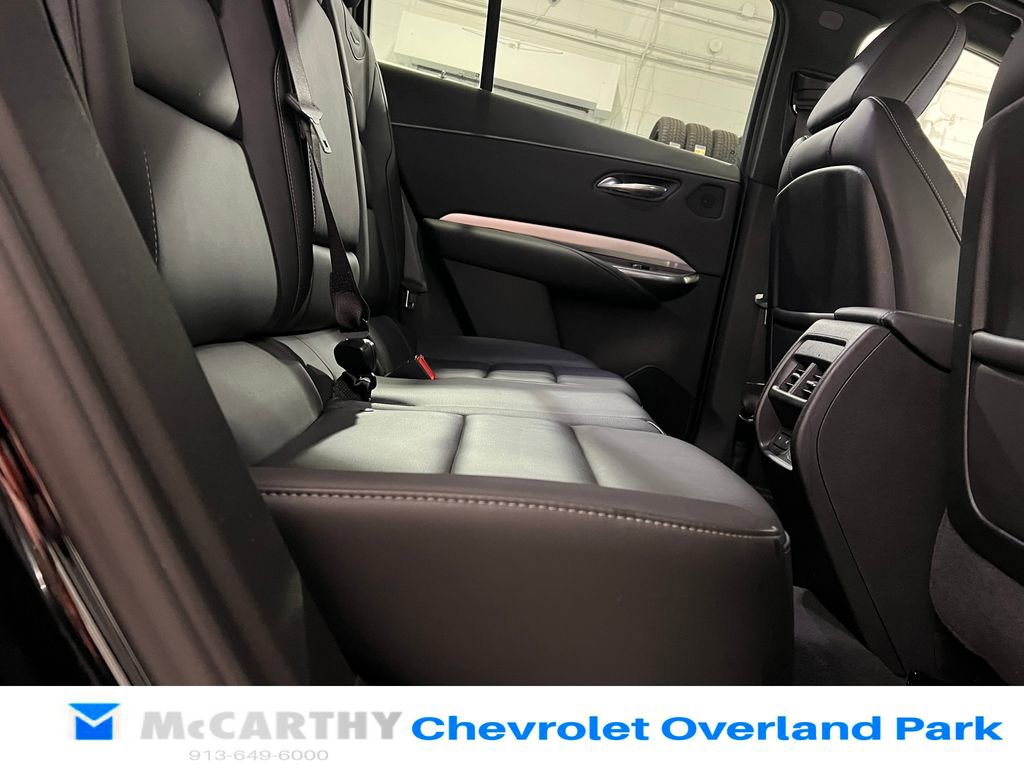 Used 2021 Cadillac XT4 Premium Luxury w/ Cold Weather Package image 35