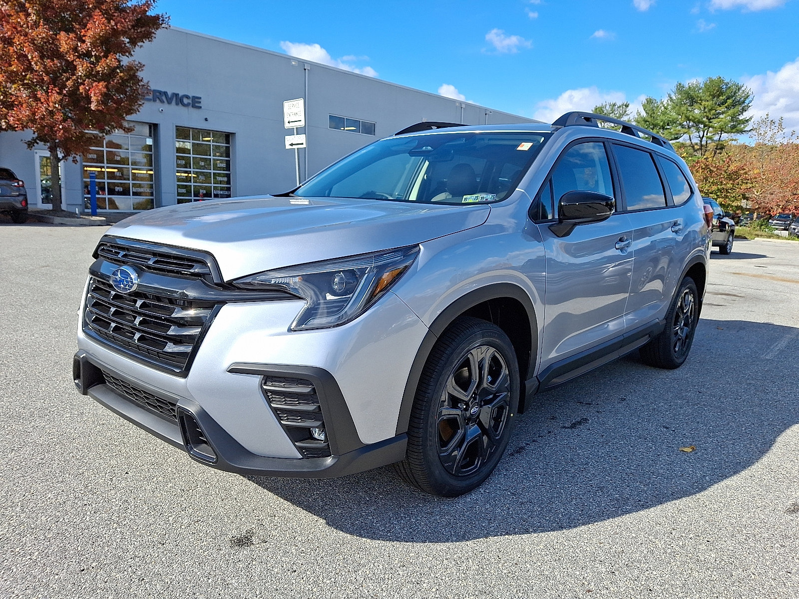 New 2025 Subaru Ascent Onyx Edition image 2