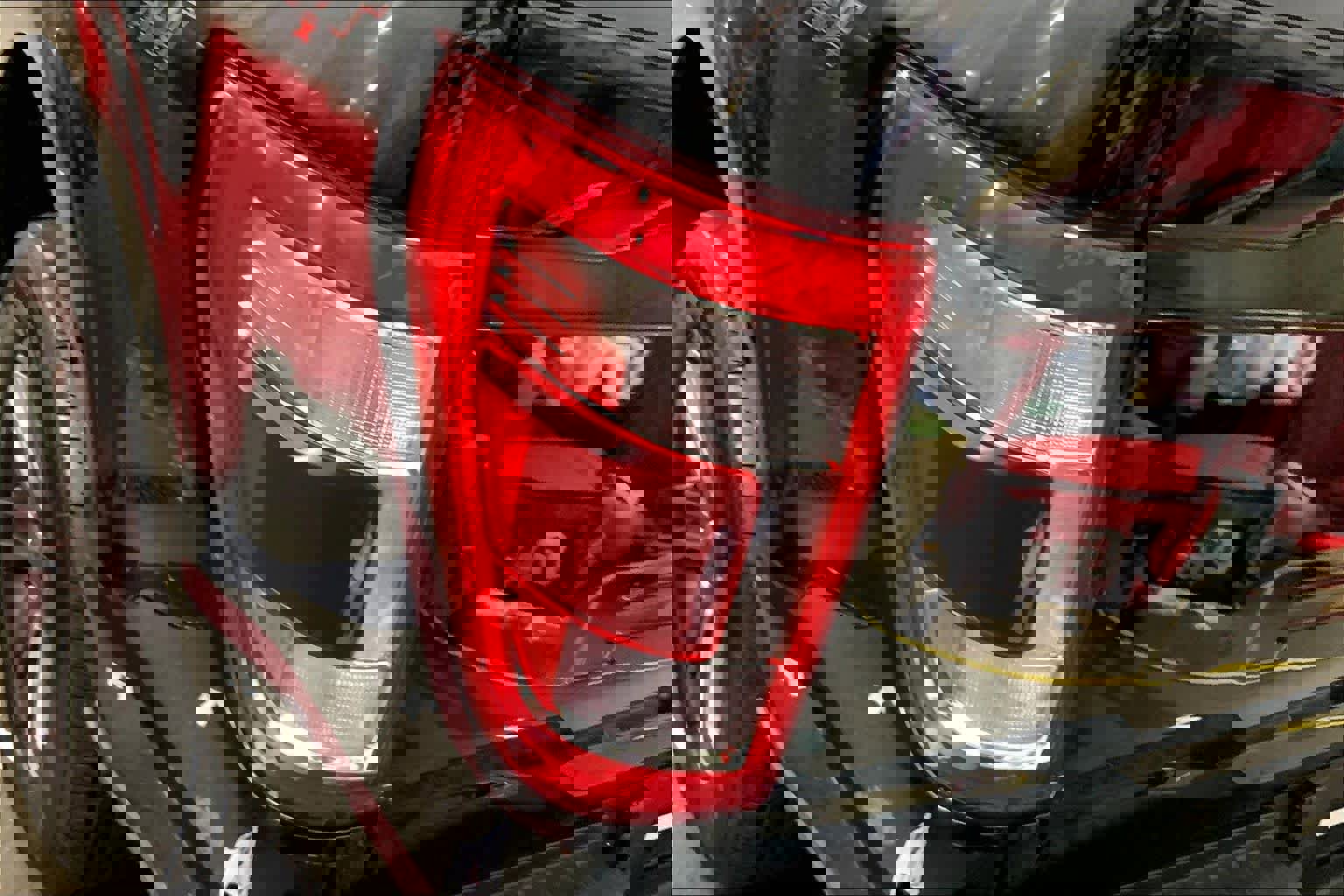 Used 2021 Ford F150 Lariat w/ Equipment Group 502A High image 29