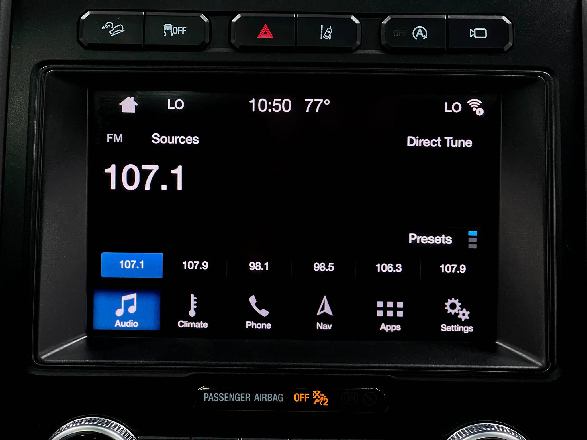 Used 2019 Ford Expedition Limited w/ Equipment Group 302A AWD/4WD image 23