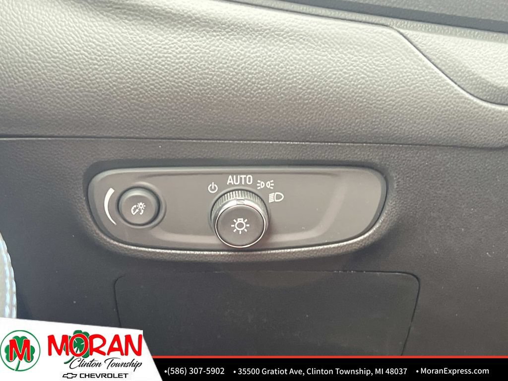 Used 2025 Buick Encore GX Sport Touring w/ Comfort Package FWD image 25