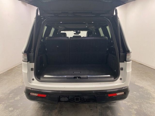 Used 2024 Jeep Grand Wagoneer Series II w/ Quick Order Packagew 28T image 33