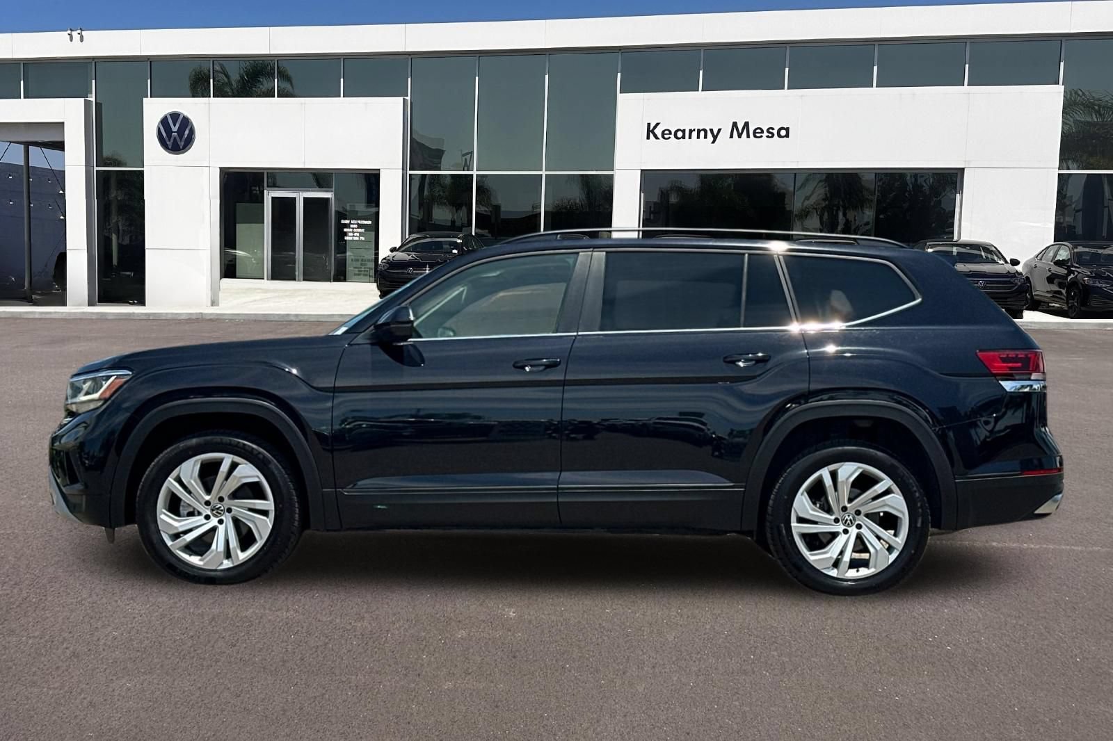 Used 2023 Volkswagen Atlas SE FWD image 7