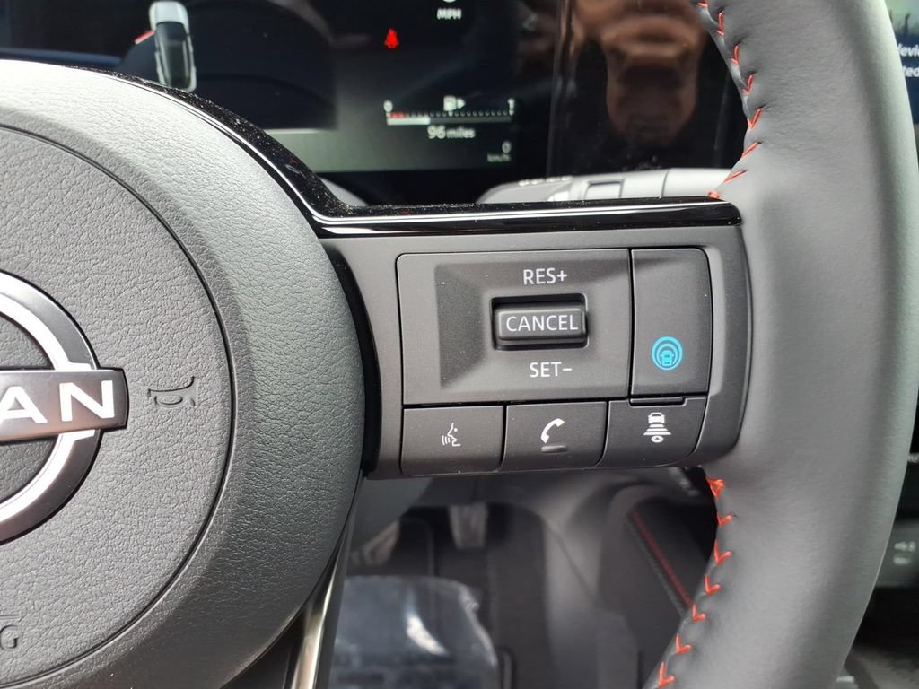 New 2026 Nissan Kicks SR w/ SR Premium Package AWD/4WD image 19