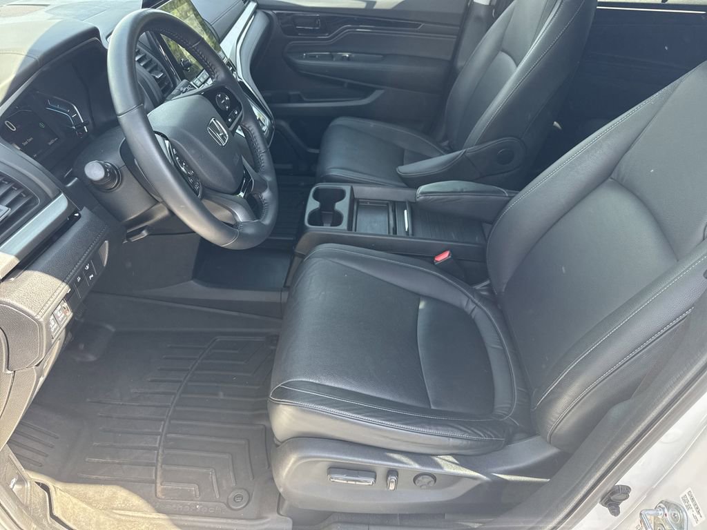 Used 2024 Honda Odyssey Touring image 9