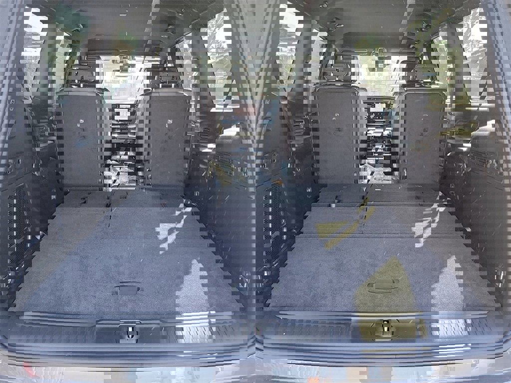 New 2025 Jeep Wagoneer Series II image 14