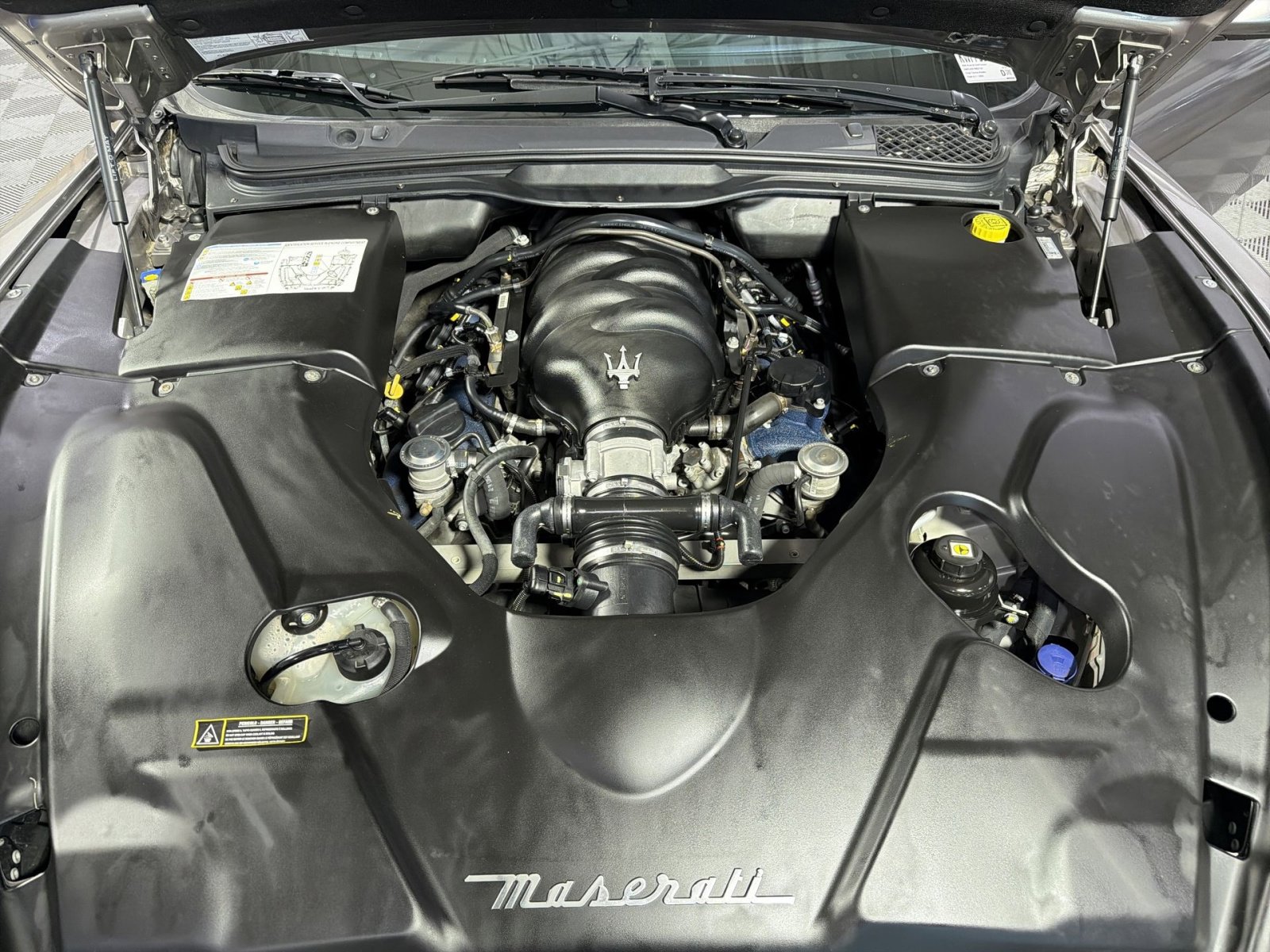 Used 2008 Maserati GranTurismo Coupe RWD image 33