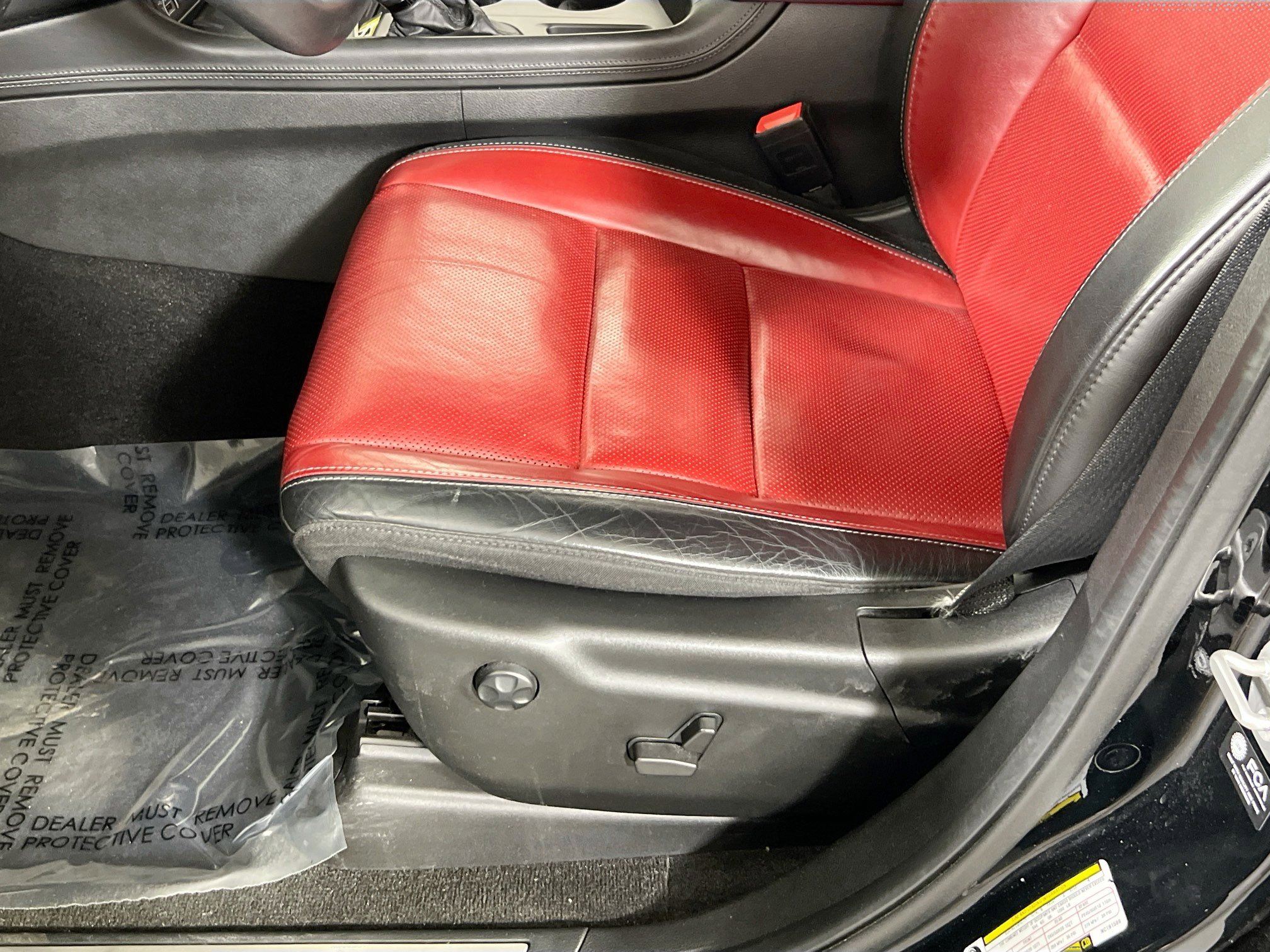 Used 2022 Dodge Durango R/T w/ Blacktop Package AWD/4WD image 19