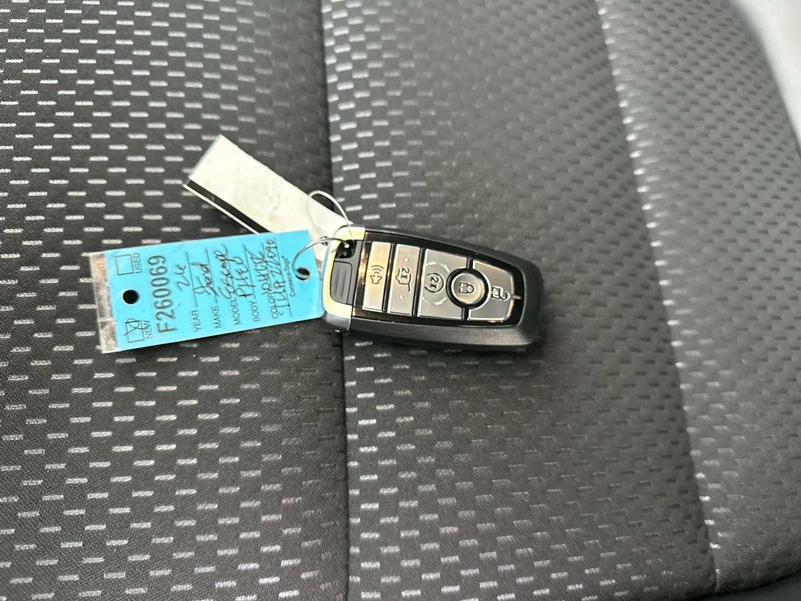 New 2026 Ford Escape SE FWD image 28