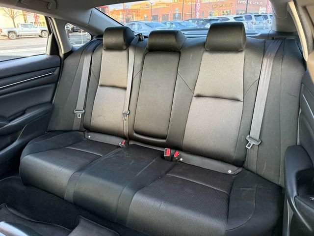 Used 2018 Honda Accord LX image 24