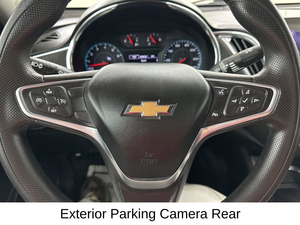 Used 2020 Chevrolet Malibu LT image 33