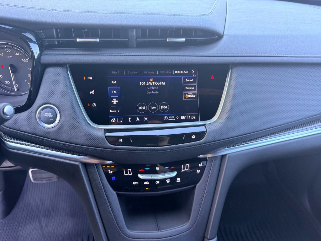 New 2026 Cadillac XT5 Sportv w/ LPO, Floor Liner Package AWD/4WD image 24