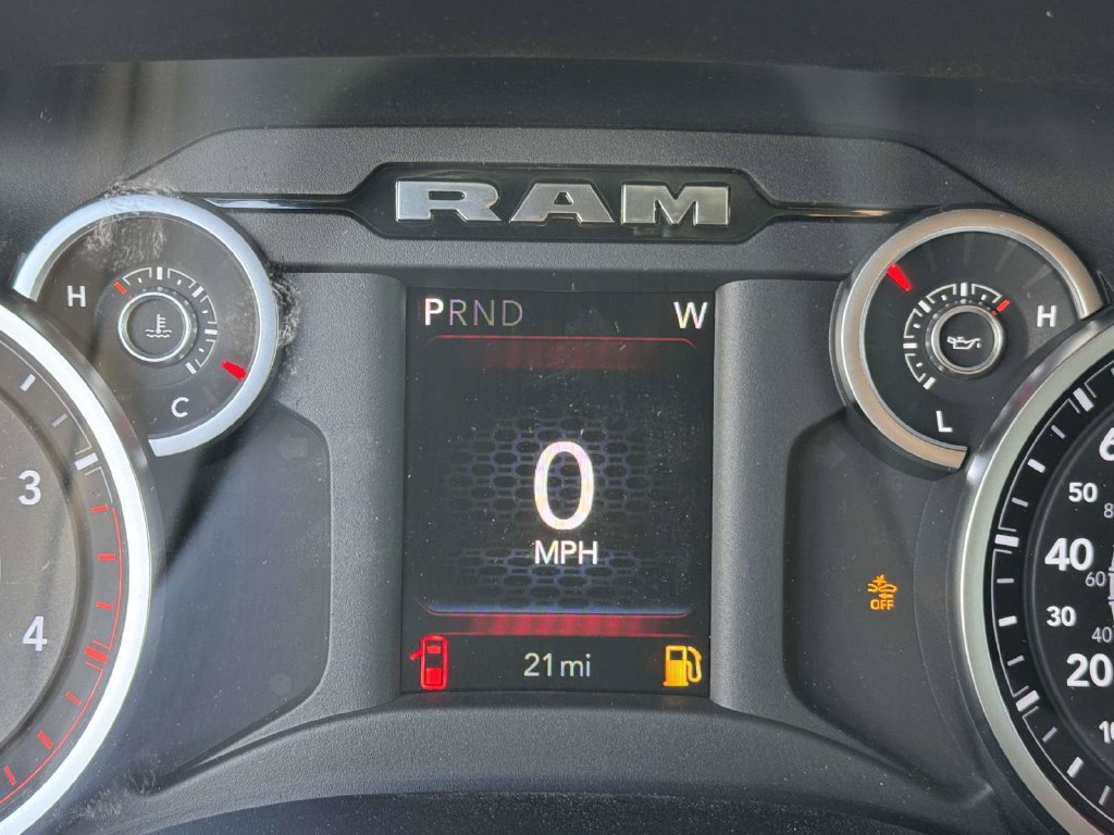 New 2026 RAM 2500 Big Horn AWD/4WD image 24