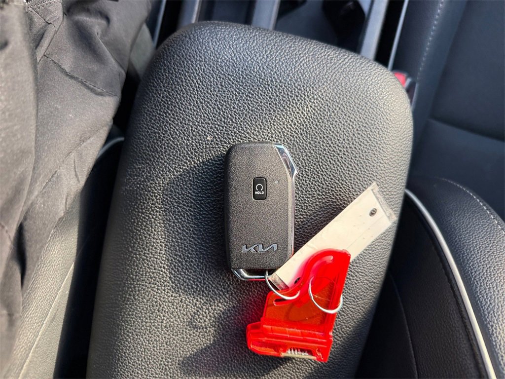 Used 2024 Kia Forte GT-Line w/ GT-Line Premium Package image 32