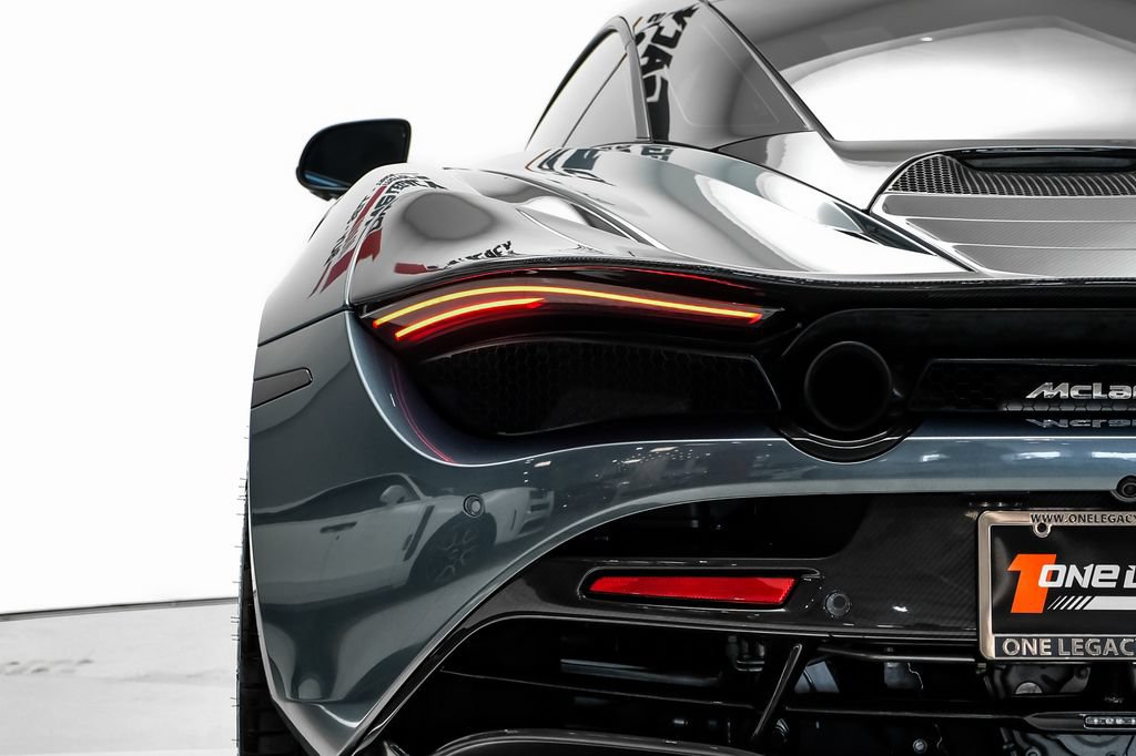 Used 2018 McLaren 720S Performance RWD image 37
