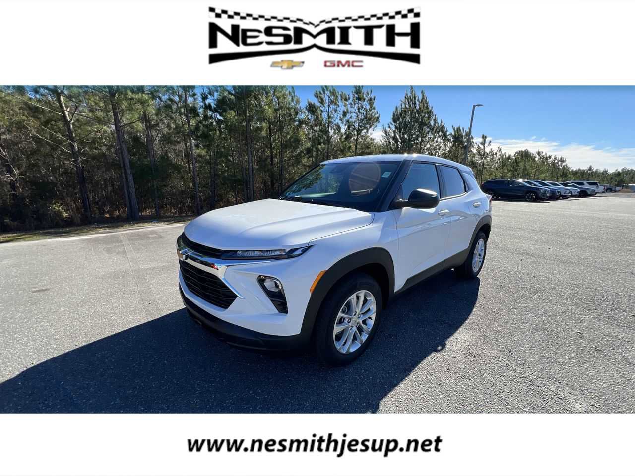 Used 2024 Chevrolet TrailBlazer LS w/ LS Convenience Package image 1