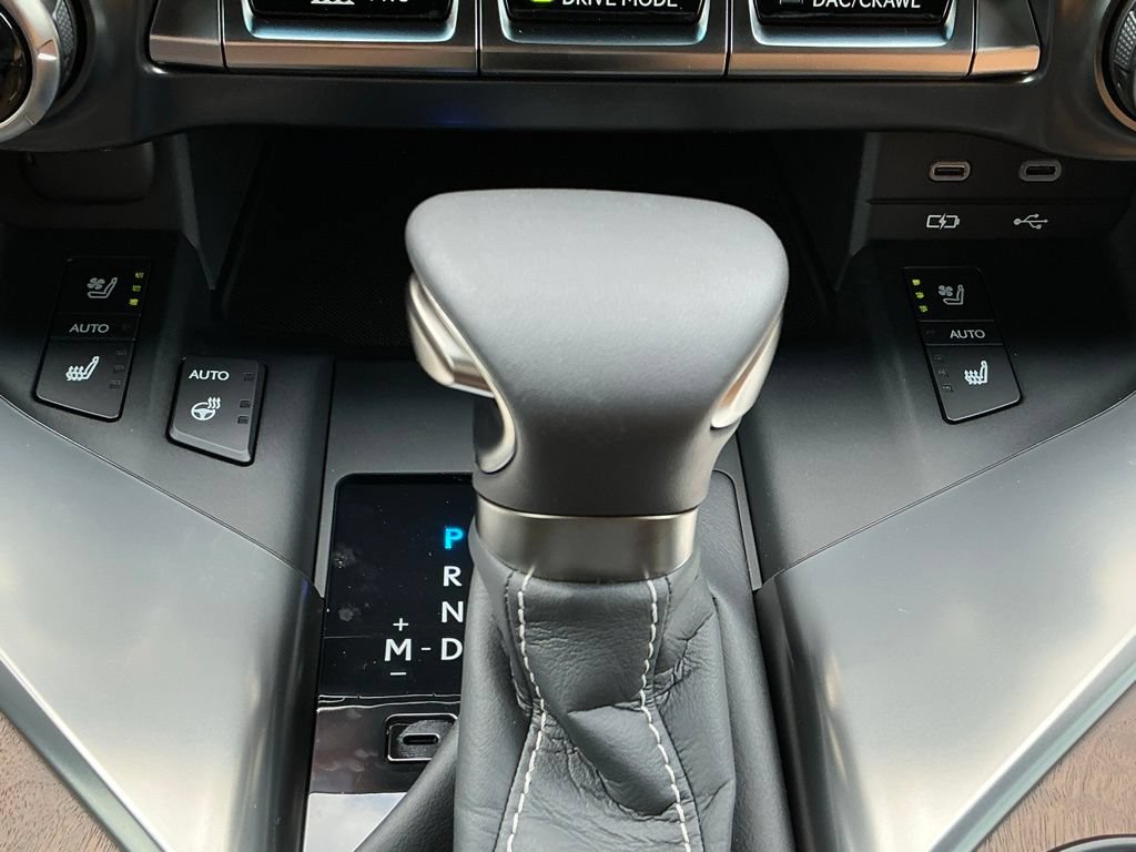 New 2026 Lexus LX 600 4WD w/ Accessory Package (2T) image 28