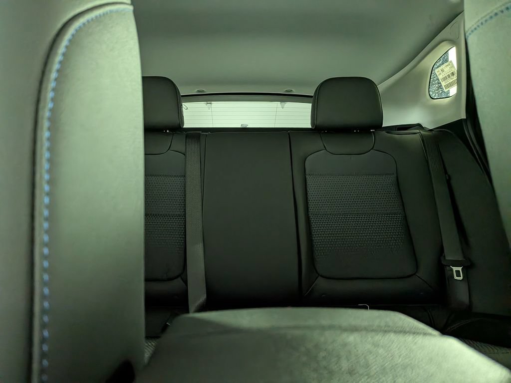 New 2026 Chevrolet Trax LT w/ Driver Confidence Package FWD image 24