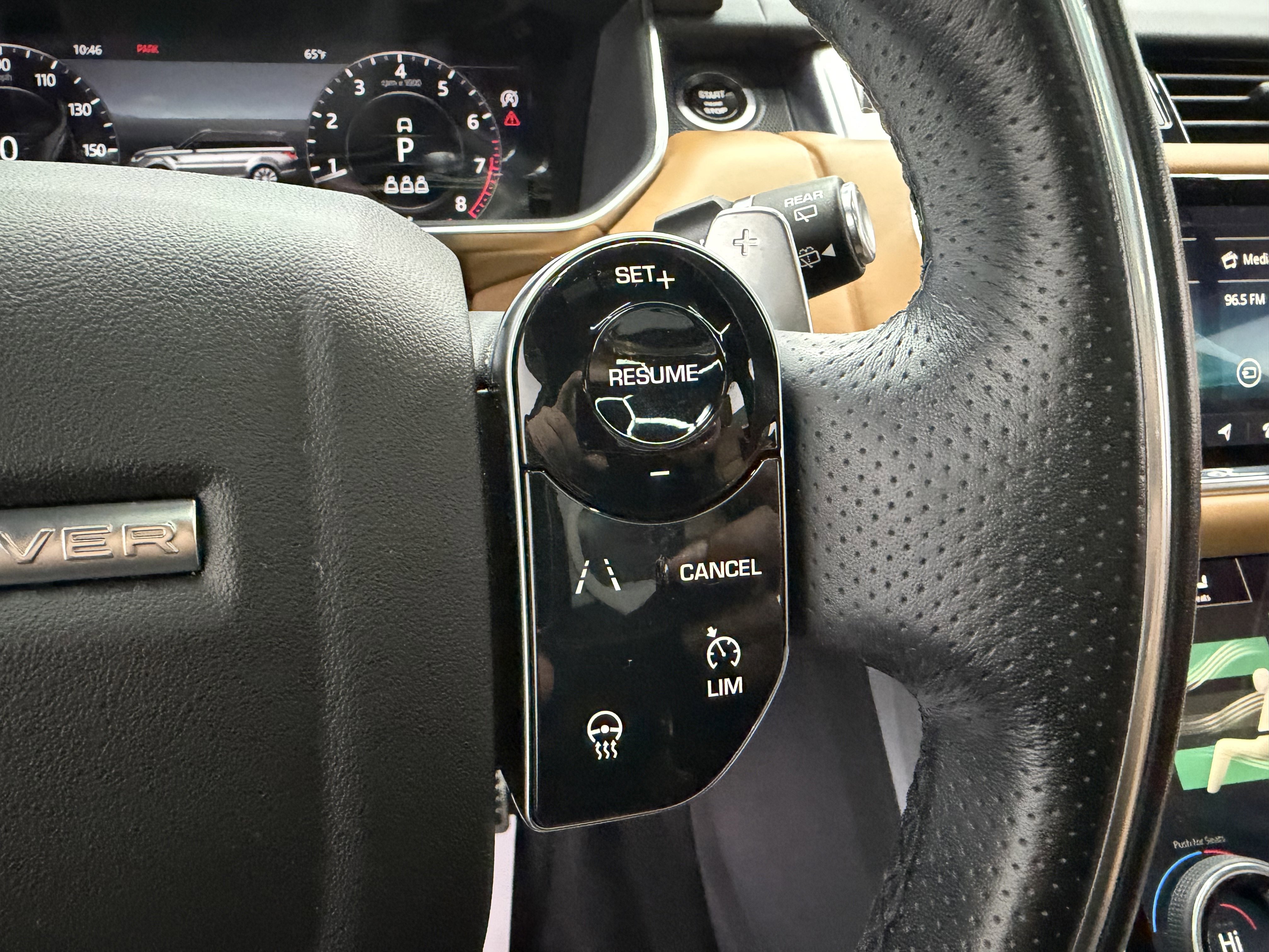 Used 2019 Land Rover Range Rover Sport Supercharged image 17