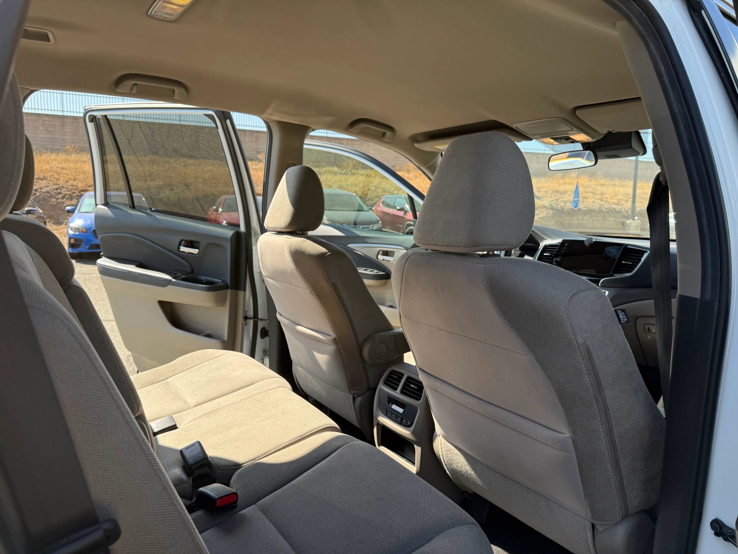 Used 2021 Honda Pilot EX image 19