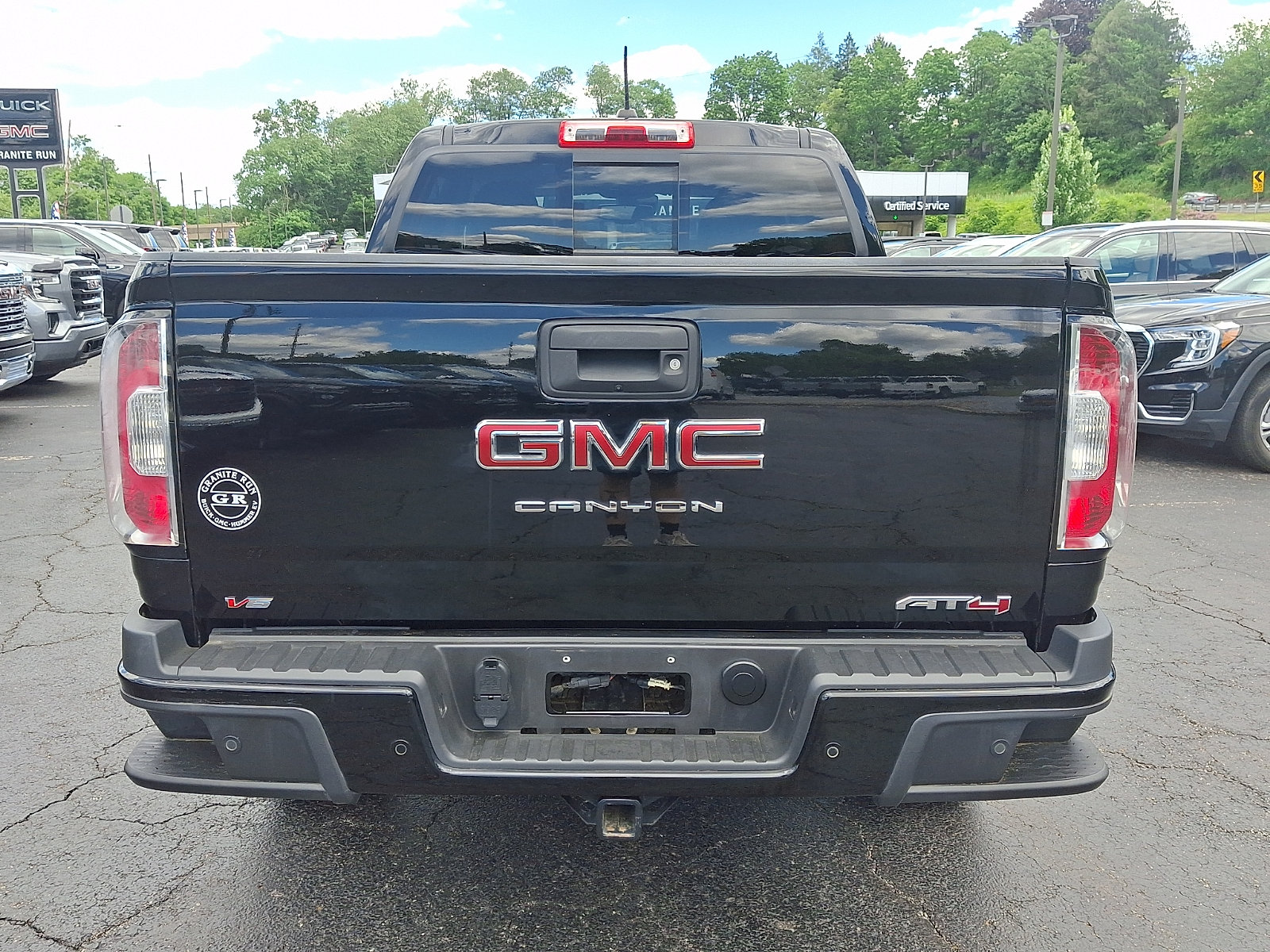Used 2022 GMC Canyon AT4 w/ Driver Alert Package AWD/4WD image 5