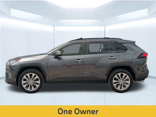 Used 2021 Toyota RAV4 Limited image 2