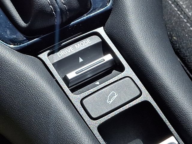 Certified 2025 Honda HR-V LX image 25