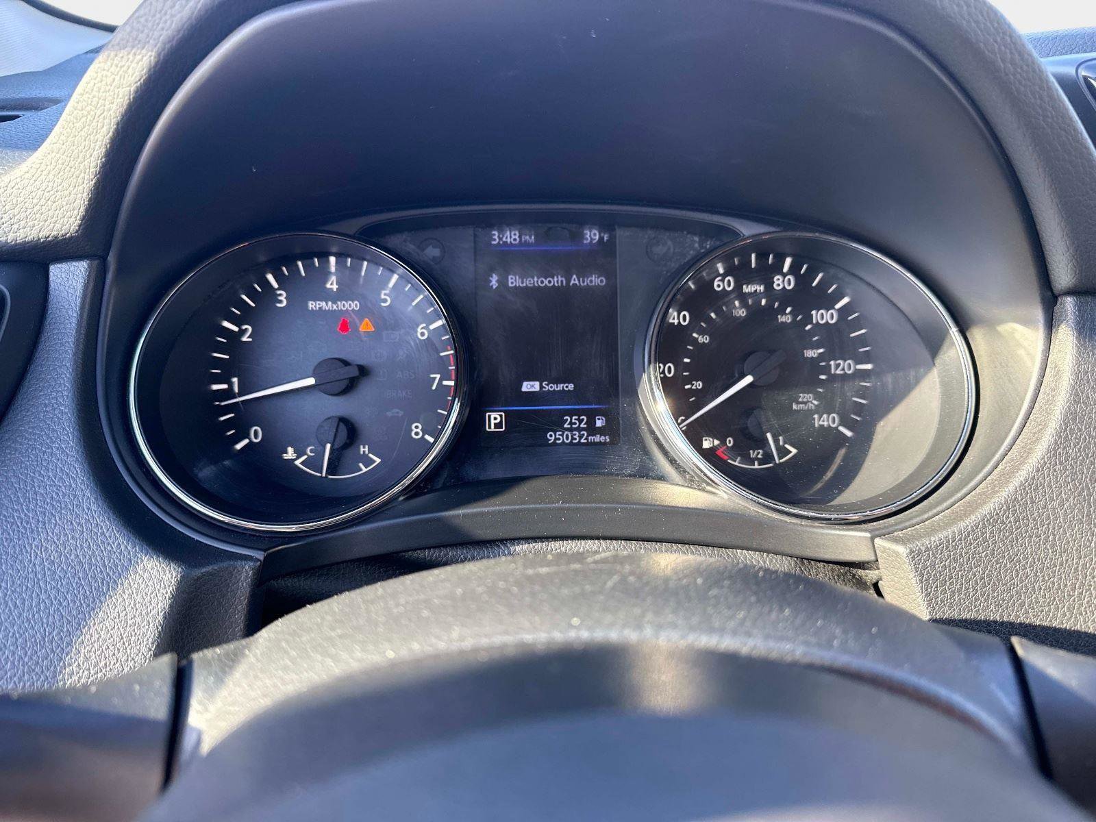 Used 2021 Nissan Rogue Sport S image 27