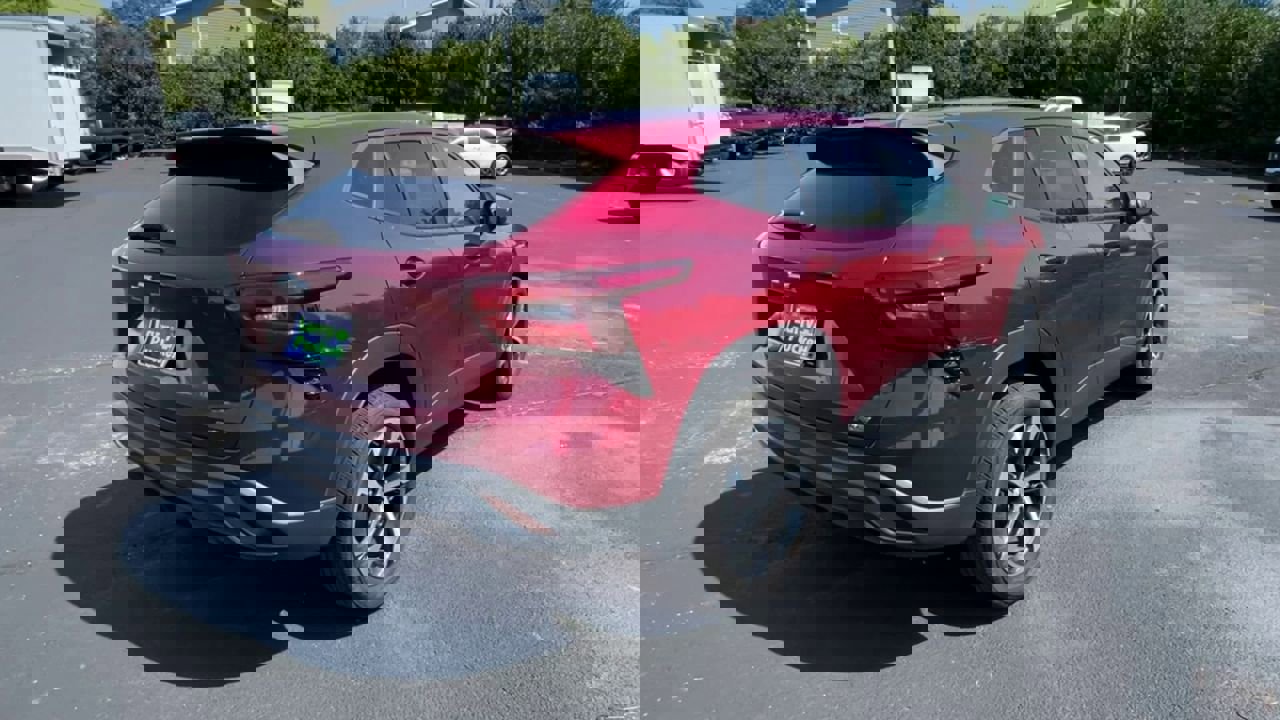 Used 2024 Chevrolet Trax RS w/ Sunroof Package image 8