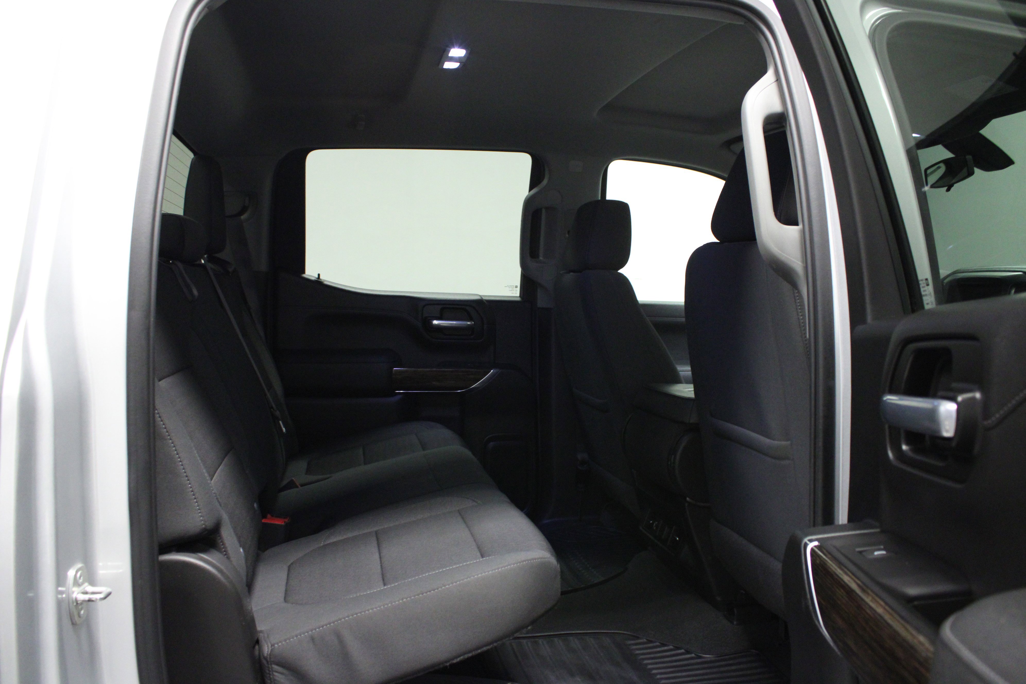 Used 2021 GMC Sierra 1500 SLE image 15