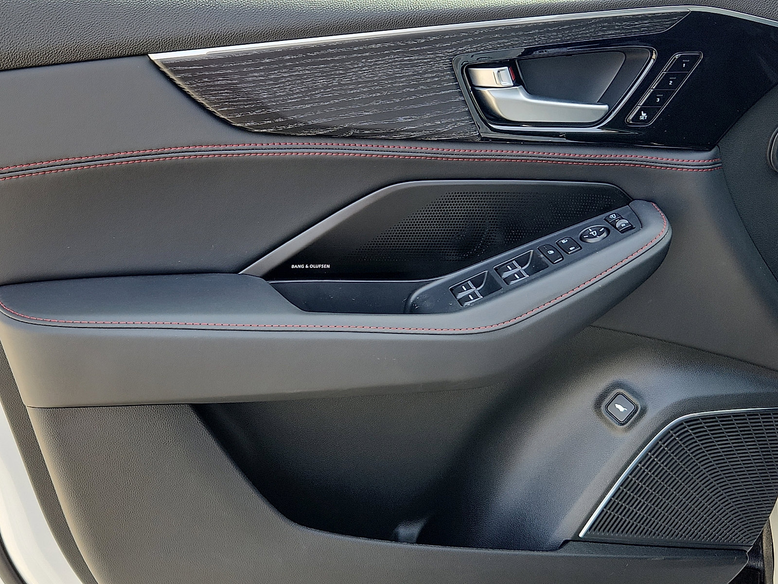 New 2026 Acura MDX Type S image 8