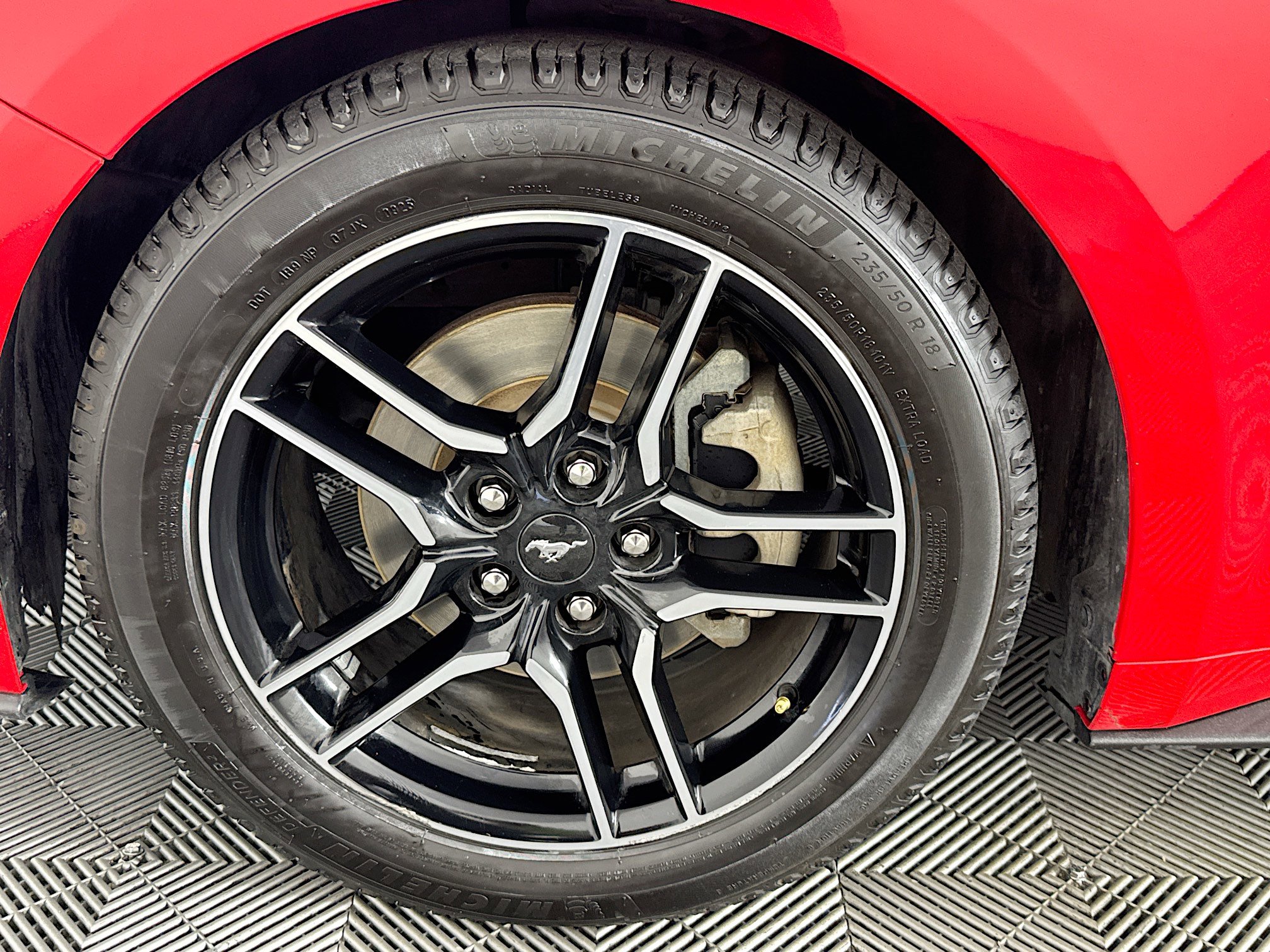 Used 2021 Ford Mustang Premium image 33