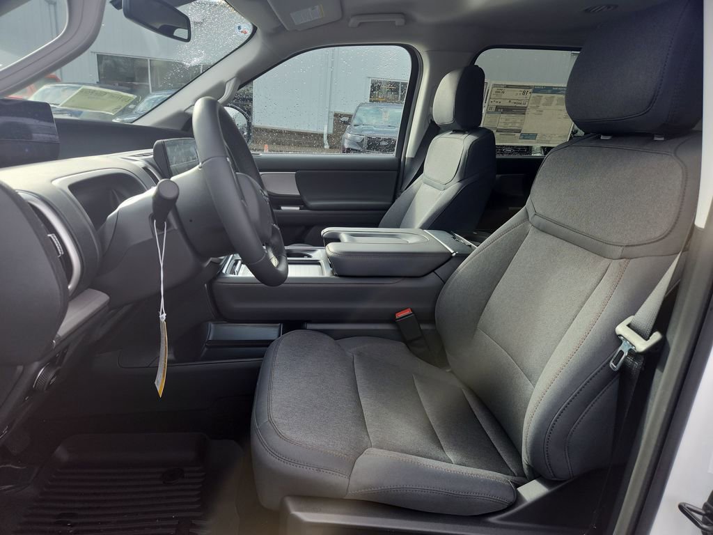 New 2025 Ford Expedition Max Active image 13