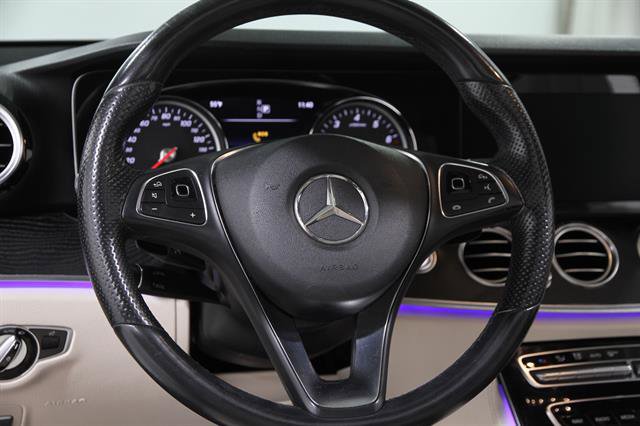 Used 2017 Mercedes-Benz E 300 4MATIC image 7