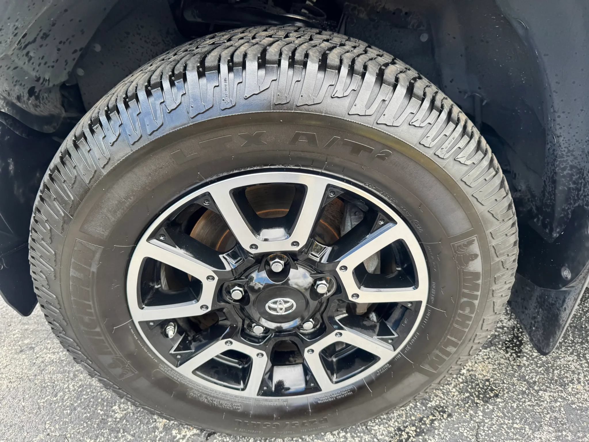 Used 2017 Toyota Tundra Limited w/ TRD Off Road Package RWD image 19