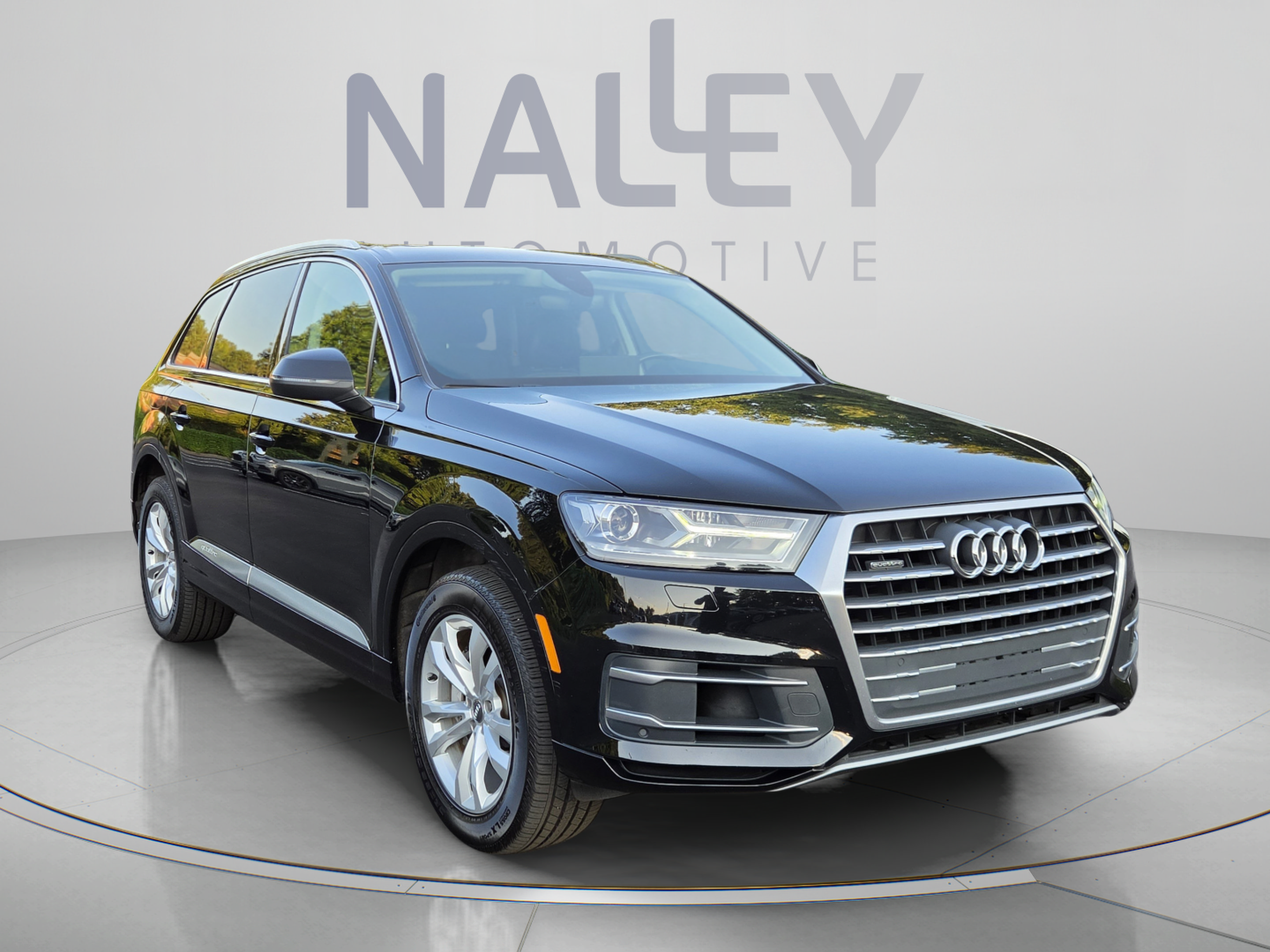 Used 2019 Audi Q7 3.0T Premium AWD/4WD image 7